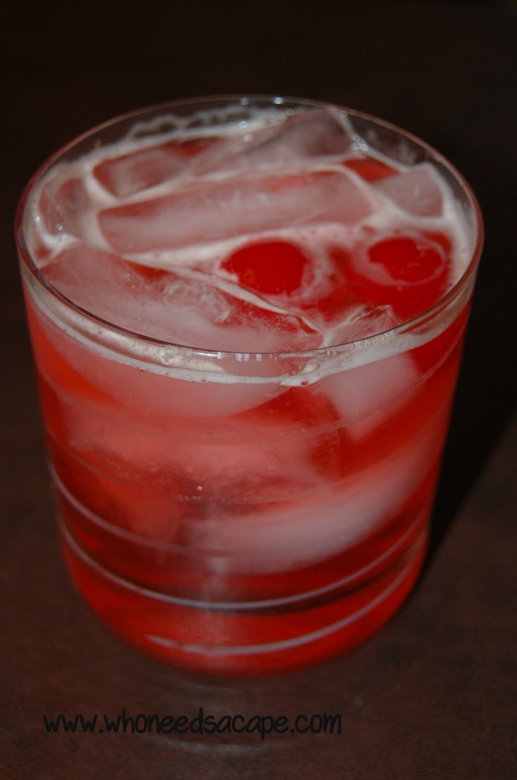 Sweet Manhattan Fizz Cocktail