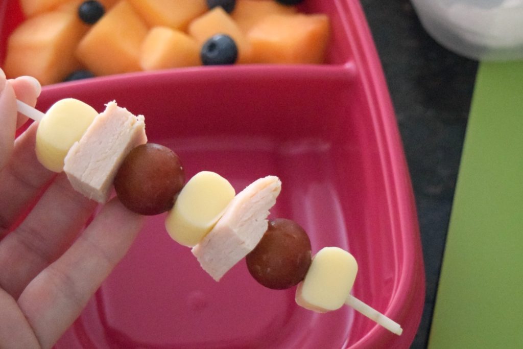 Prepare these Lunchbox Kabobs for your kids lunches. Easy to customize, perfect for fussy eaters, they'll love how fun they are to eat.