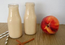Cinnamon Peach Oatmeal Smoothie starts your day off great. The taste is amazing plus you can drink this easy to make recipe on your way to work (or school).