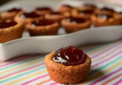 If you love a good PB&J and cookies then you simply must try Peanut Butter and Jelly Cookie Cups! Deliciously easy, you'll love them!