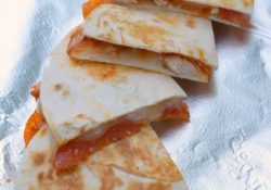 Rotisserie Chicken Pizza Quesadillas are a wonderfully easy snack or meal. Using leftover rotisserie chicken this is a great meal for busy nights.