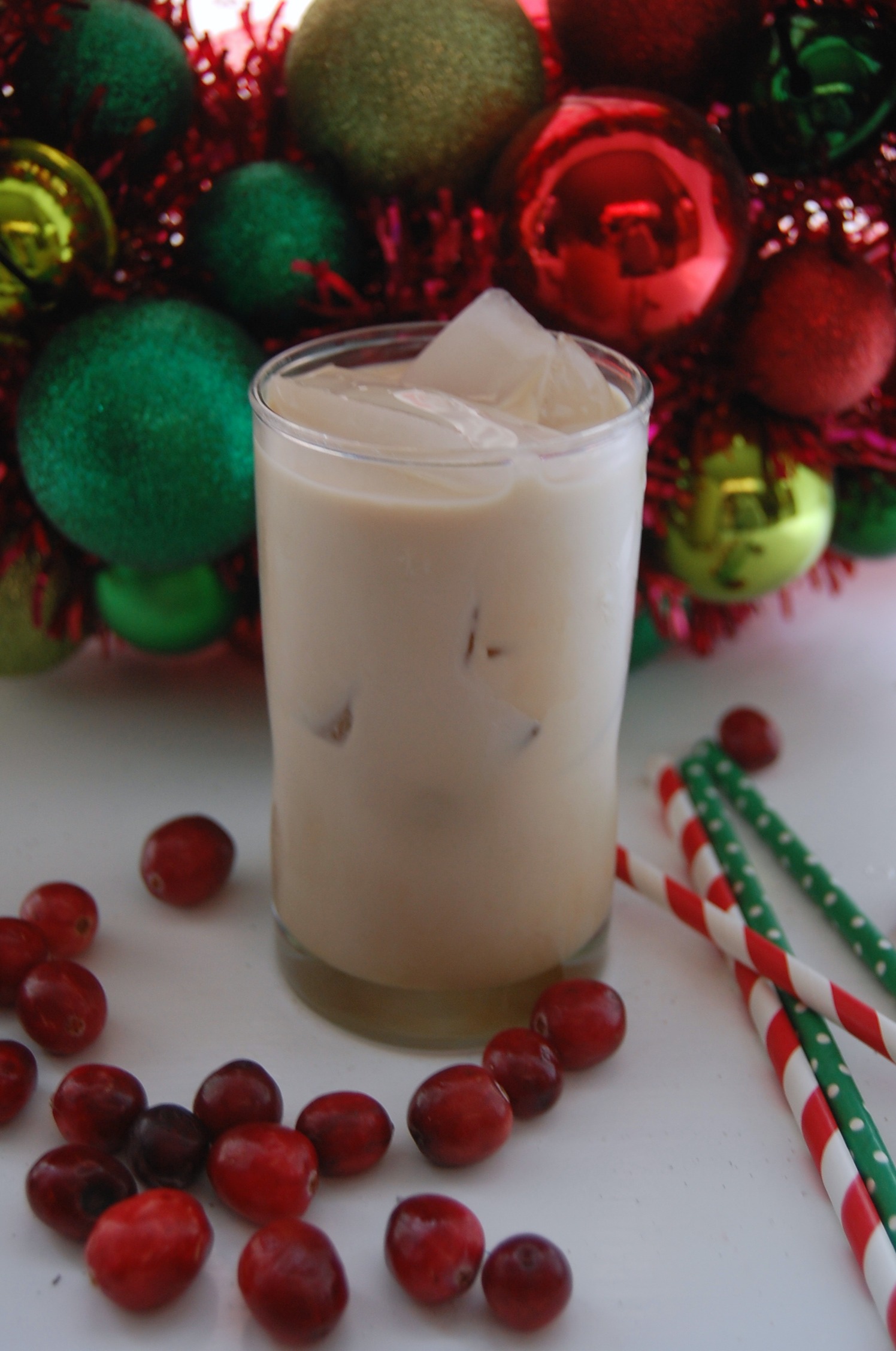 Minty Santa Holiday Cocktail - Who Needs A Cape?