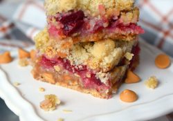 Cranberry Peanut Butter Bars are an easy to make dessert that combines great flavors. Perfect for the holiday season, you'll love them for dessert.