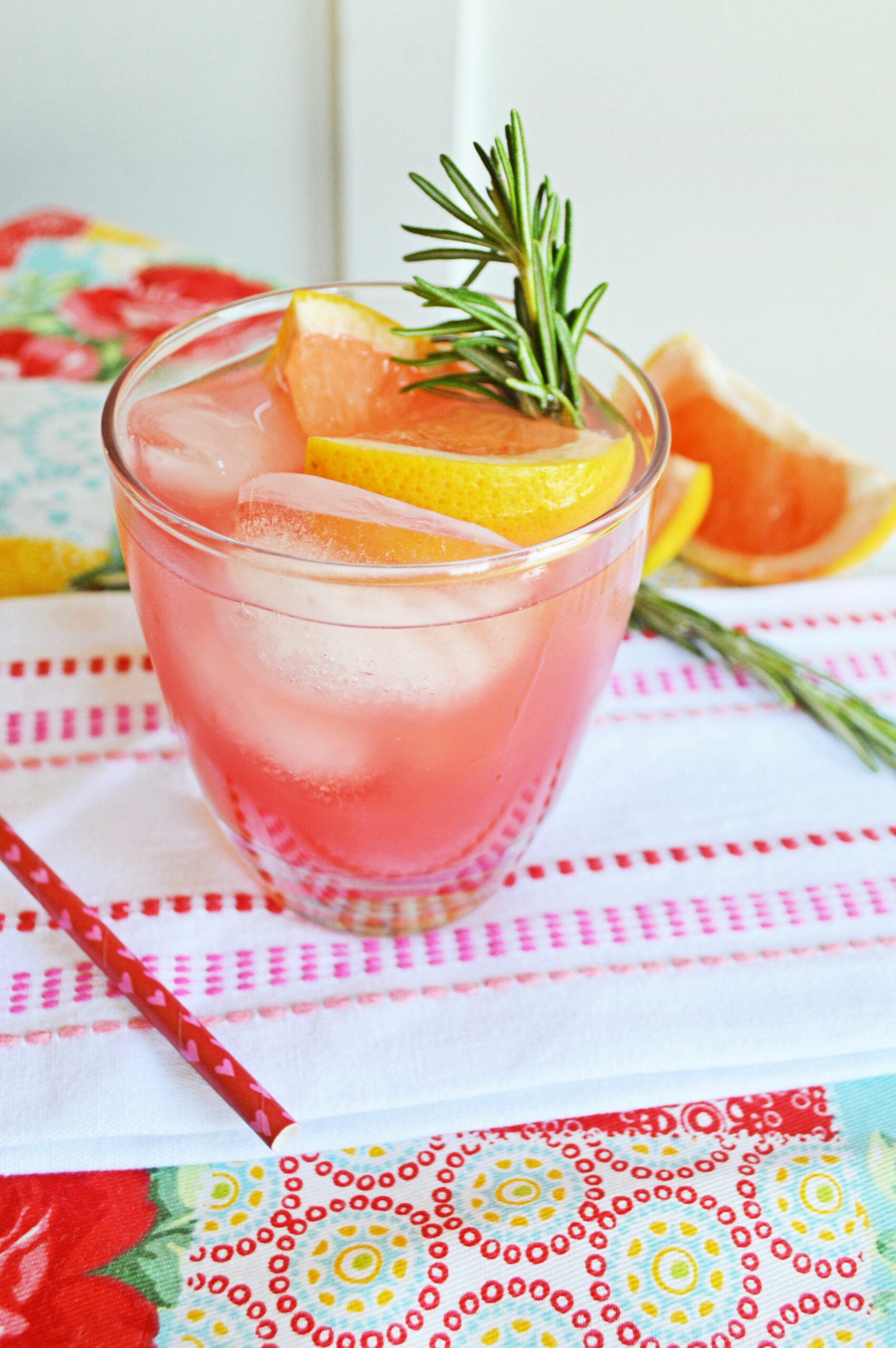 Grapefruit Gin Fizz Who Needs A Cape?